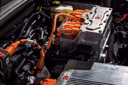 上海汽車配件進口報關(guān)公司：汽車配件清關(guān)費用