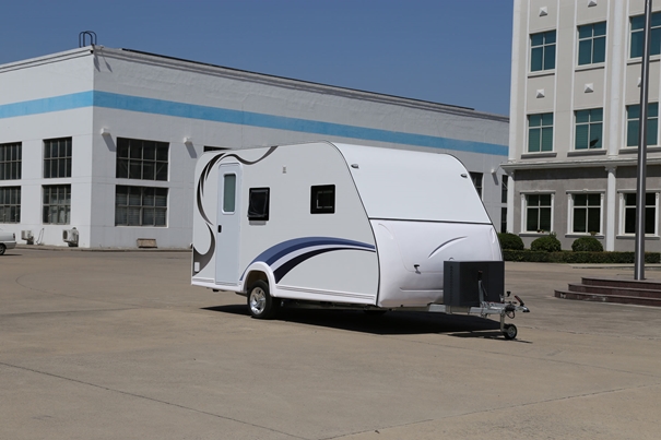 1646991273424612.jpg 英國(guó)進(jìn)口新的拖掛房車報(bào)關(guān)_副本.jpg