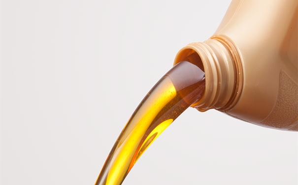 進(jìn)口潤(rùn)滑油報(bào)關(guān)是按照危險(xiǎn)品來(lái)進(jìn)行嗎? 進(jìn)口潤(rùn)滑油報(bào)關(guān)